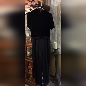 Victoria Stephens Black Velvet Jumpsuit (14)